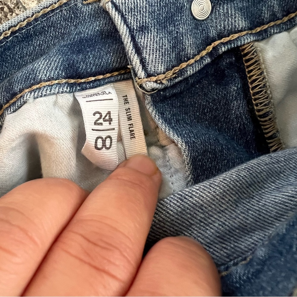 🌸3/$30 LOFT Women's Blue The Slim Flare Jeans- Size 00 - Picture 8 of 10